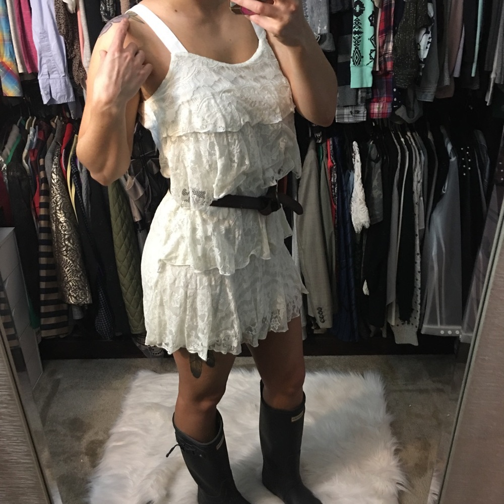 Forever 21 Cream Lace Mini Dress